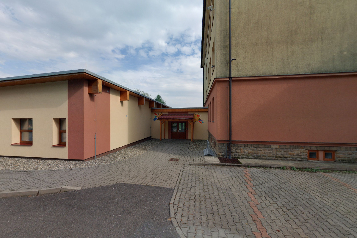 ZŠ a MŠ Starý Hrozenkov